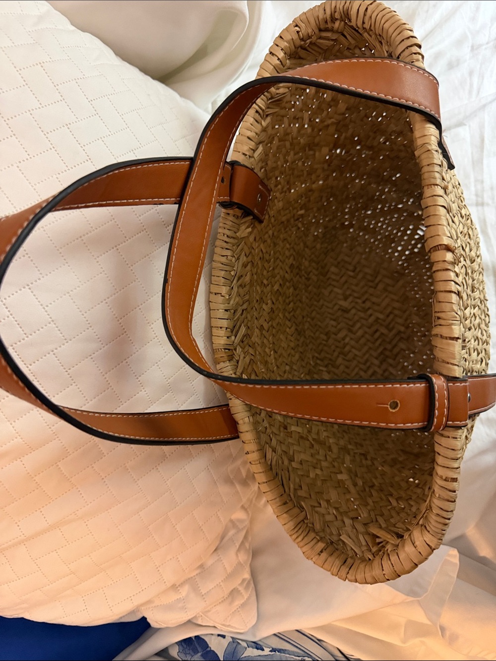 Loewe Natural Straw Tote with Tan Leather Trim - Picture 6 of 6